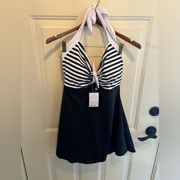 Cocoship Black and white striped swimsuit size 3XL - Picture 2 of 7